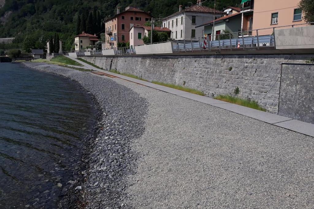Casa Ducale Como Lake View แมนเดลโล เดล ลาริโอ ภายนอก รูปภาพ