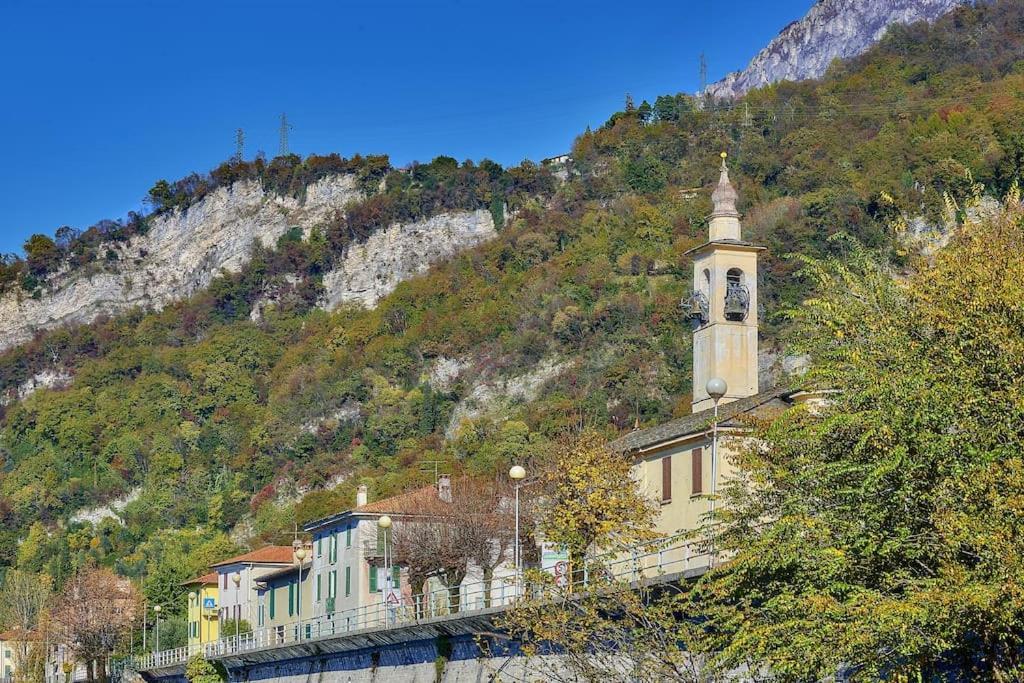 Casa Ducale Como Lake View แมนเดลโล เดล ลาริโอ ภายนอก รูปภาพ